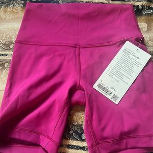 Lululemon Wonder Under Biker Shorts
